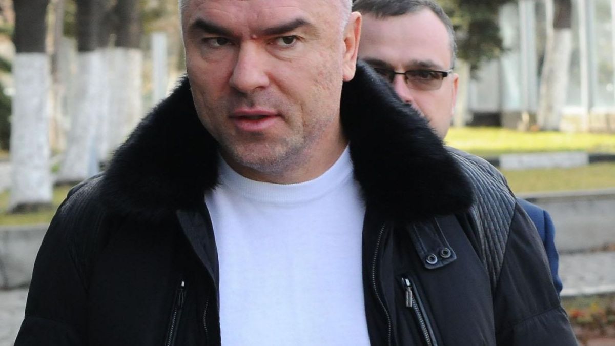 Прокуратурата привлече Марешки като обвиняем