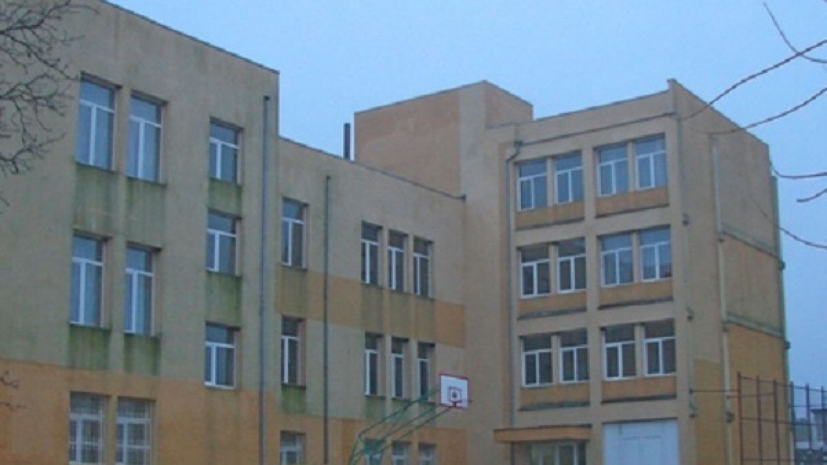 Дебелт настръхна: Циганчето-насилник тормозеше и други деца