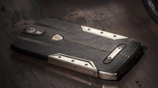 Ламборгини пусна смартфон за 4800 евро