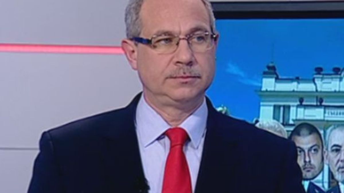 Антон Тодоров разкри още подробности за тъмното минало на скандална директорка в МО 