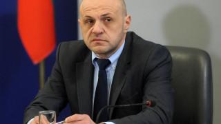 Дончев отправи ценен приятелски съвет към Радев и служебния му кабинет