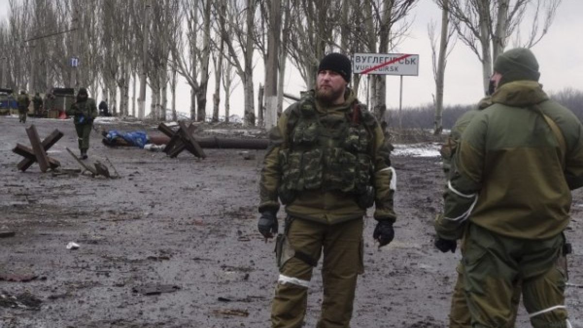 Българи срещу българи в братоубийствената война в Донбас