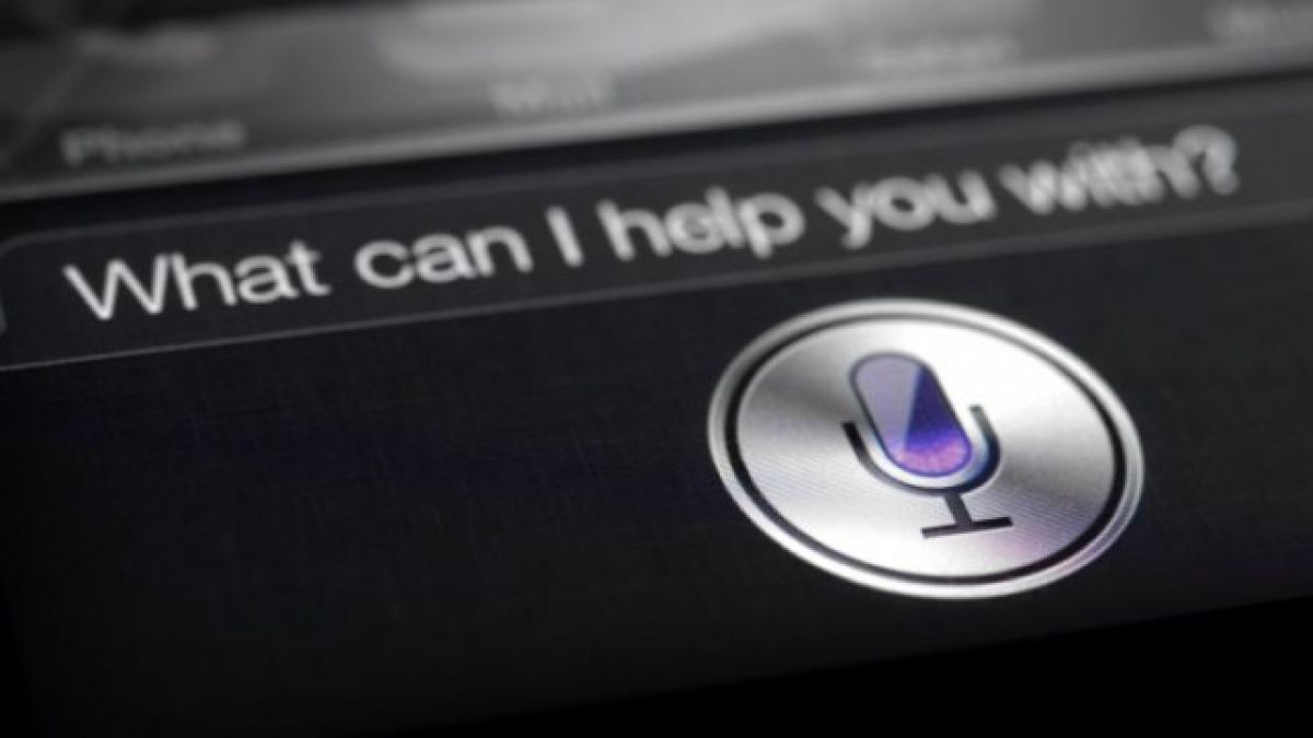 Siri по-добър лингвист от Cortana и Google Now