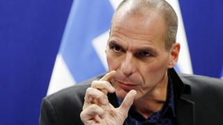 Варуфакис: Неолиберализмът е мъртъв, капитализмът умира, идва нещо по-страшно