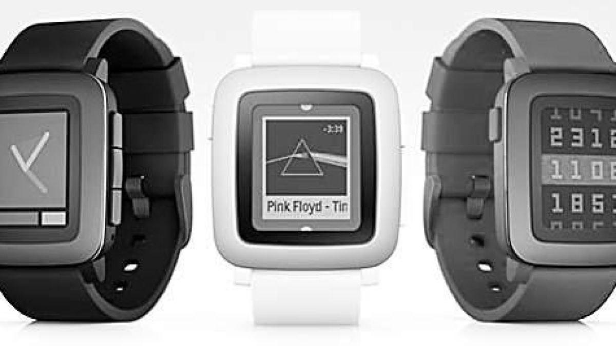 Умният часовник Pebble Time издържа без презареждане около 7 дни