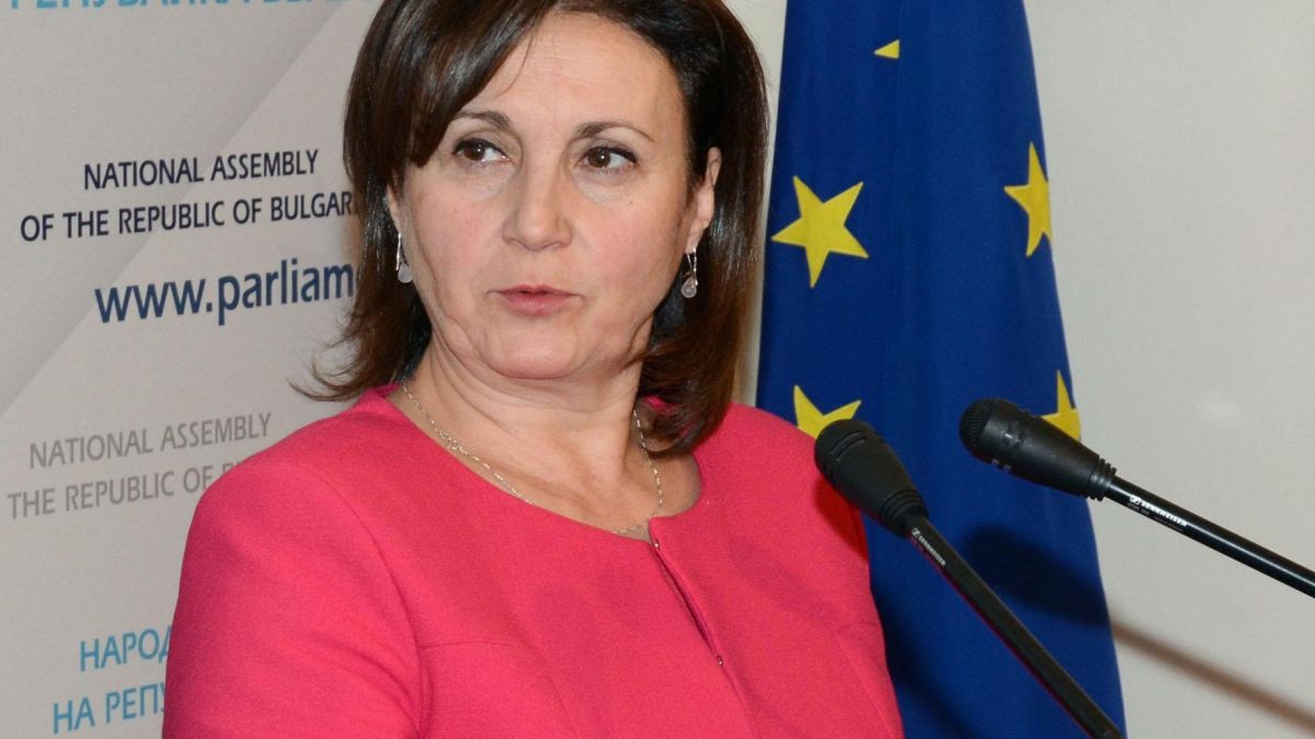 Румяна Бъчварова - шеф на МВР!