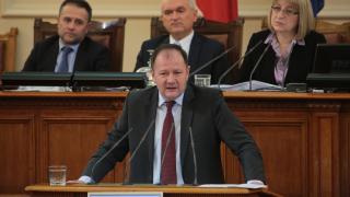 Миков изсипа огън и жупел по речта на Плевнелиев