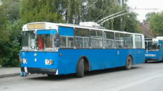 ЧЕЗ пусна временно тока на тролеите в Перник 