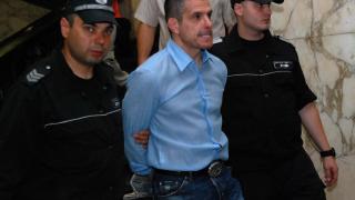 Адвокатът на Брендо заплете мистерия с връщането му у нас, абсурдно е...