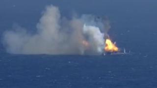 Първата степен на ракетата Falcon 9 експлодира при кацане (ВИДЕО)