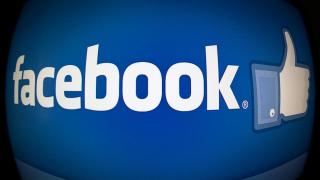 Facebook трик: Как приятелите ви да не виждат, че сте прочели съобщението им 