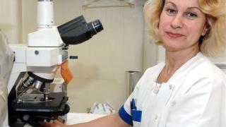 Проф. Ива Христова бие тревога: Новата вълна на К-19 идва на...