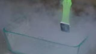 Брутален тест на Apple Watch (ВИДЕО)