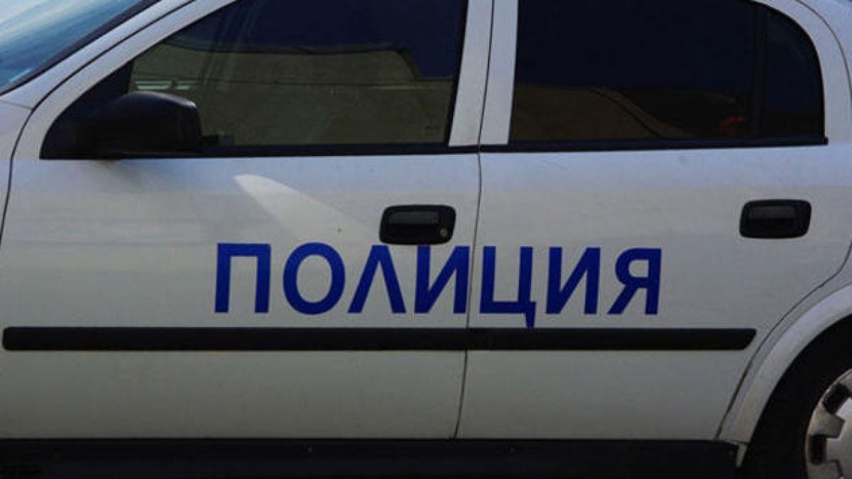 Блокадата на Е-79 започва! Строителна техника тръгна към Кърналово