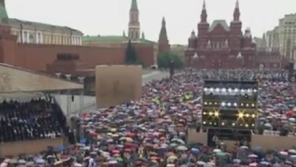 Грандиозни чествания на 24 май в Русия (ВИДЕО)
