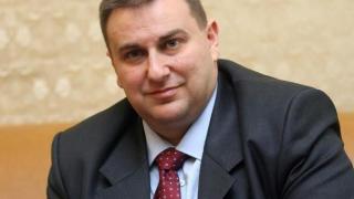 Емил Радев: Арестът на Борисов е прецедент, ЕП да осъди задържането
