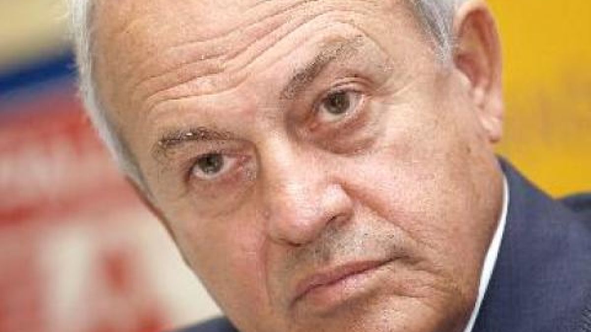 Ген. Бриго Аспарухов разкри пред БЛИЦ: Миков избран за лидер на БСП след афера с подкупи!