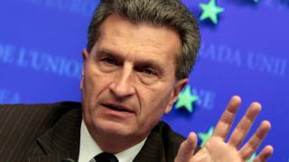 Брюксел реши: Махат роуминга в ЕС второто тримесечие на 2017 г.