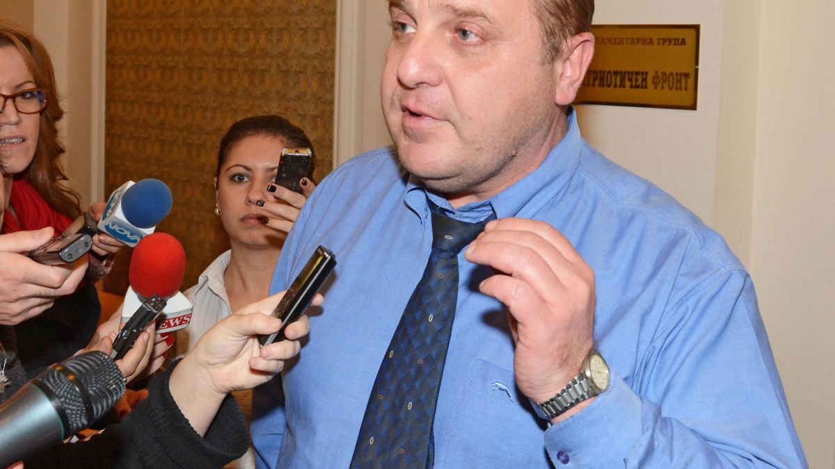 Каракачанов и Калфин обсъждат демографската криза 