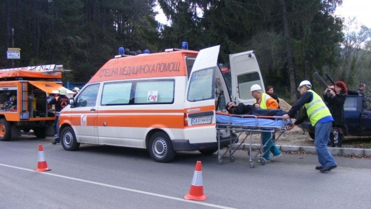 Меле със седем ранени на пътя край Плевен