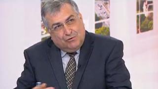 Проф. Близнашки с въпрос към Радев: Защо не порица хора като Божков, Василев и Прокопиев