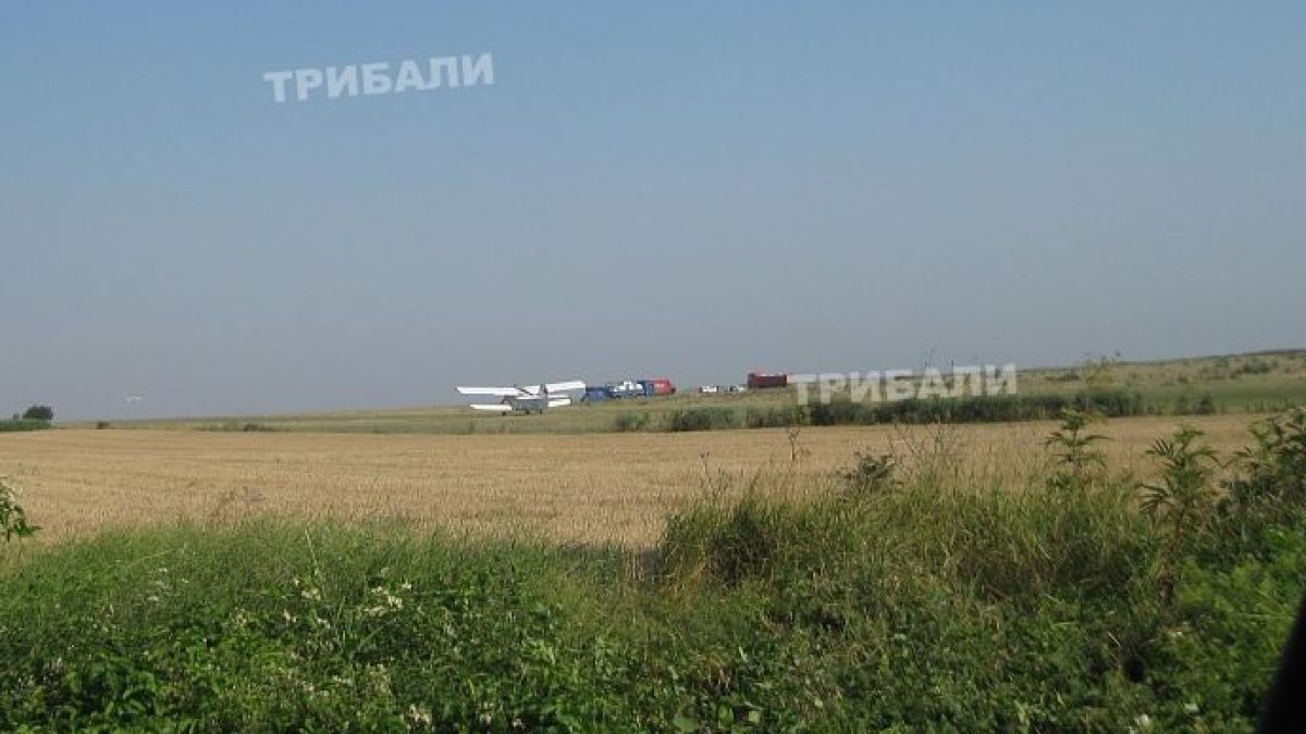Ето ги самолетите убийци, пръскат и тровят поголовно (СНИМКИ)