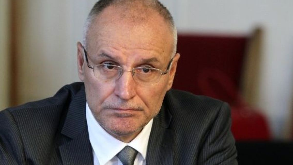 Прогноза: Избират Димитър Радев за шеф на БНБ със 107 гласа