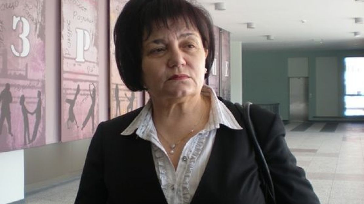 Янка Такева: МОН много избърза! Не биваше да пипа лятната ваканция на учниците