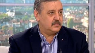 Проф. Кантарджиев предупреди: Не ходете на Женския пазар заради коронавируса!