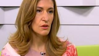 Ангелкова обясни защо да изберем Черно пред Бяло море