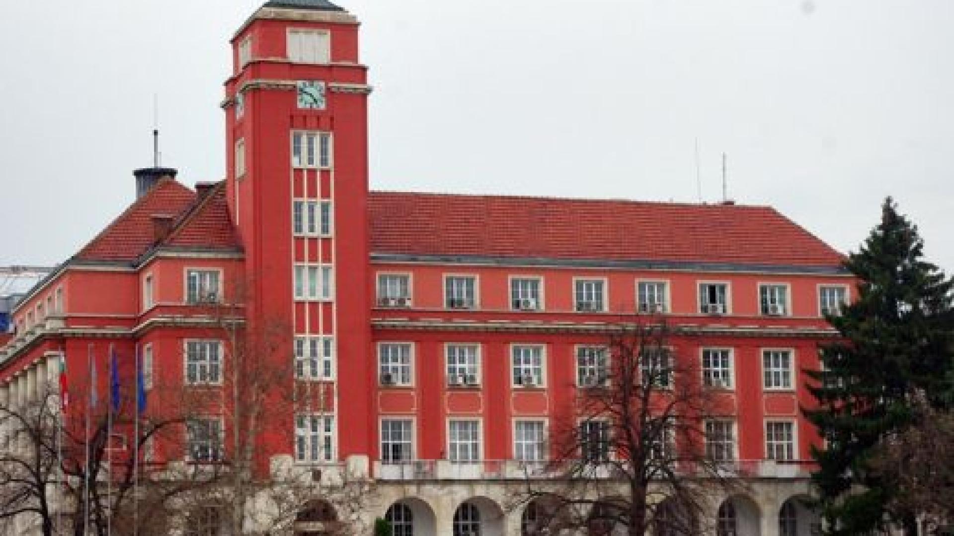 Протест в Плевен заради водата, пълна блокада на...