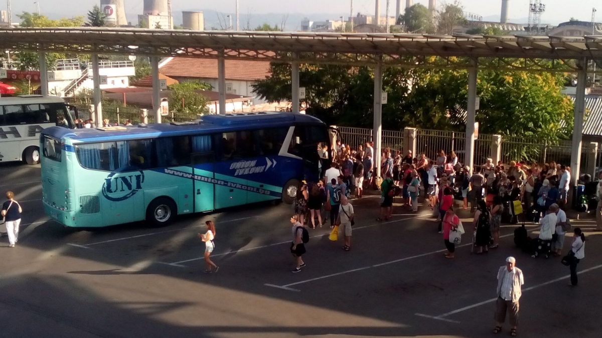 Пълен хаос и скандали на Централна автогара в София, отложете пътуването си