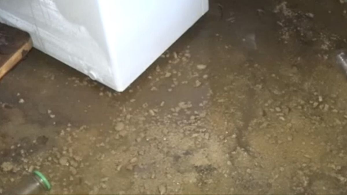 Отводняват в Садово след дъждовете