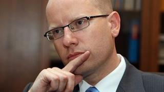  Reuters: Чешкият премиер отхвърли исканията на ЕС относно квотите за мигранти