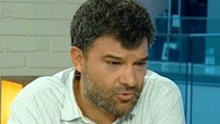 Малък Тошко си купи самолет! Всички се чудят откъде са парите (СНИМКА)