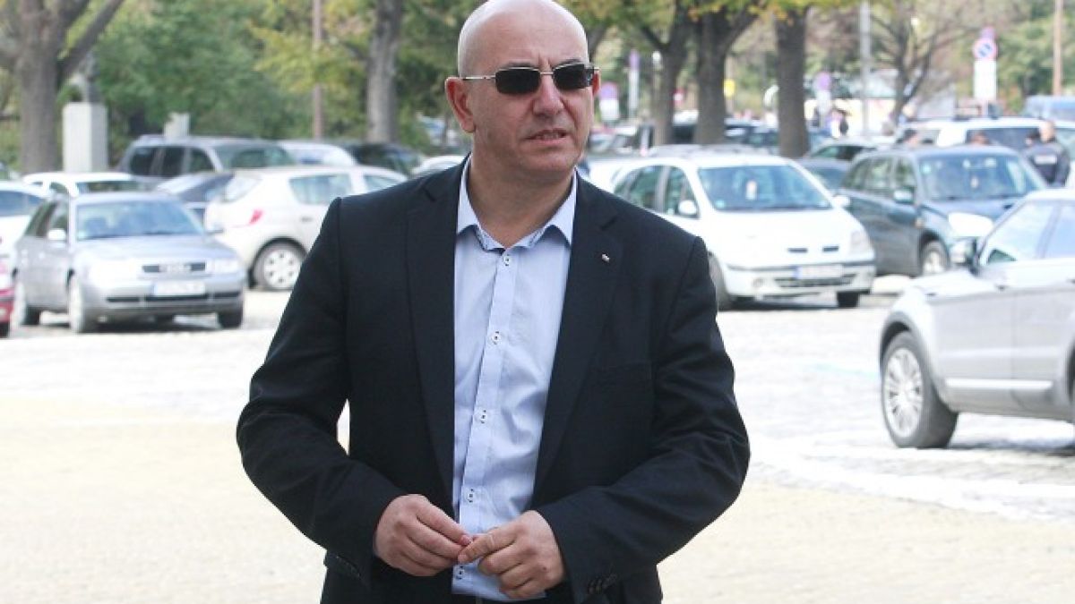 Ревизоро с коментар за наводненията в страната