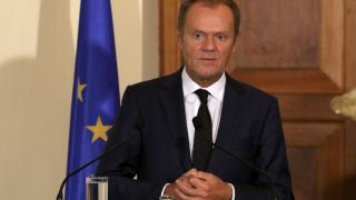 Доналд Туск показа останки от руски дронове, атакували Полша Видео