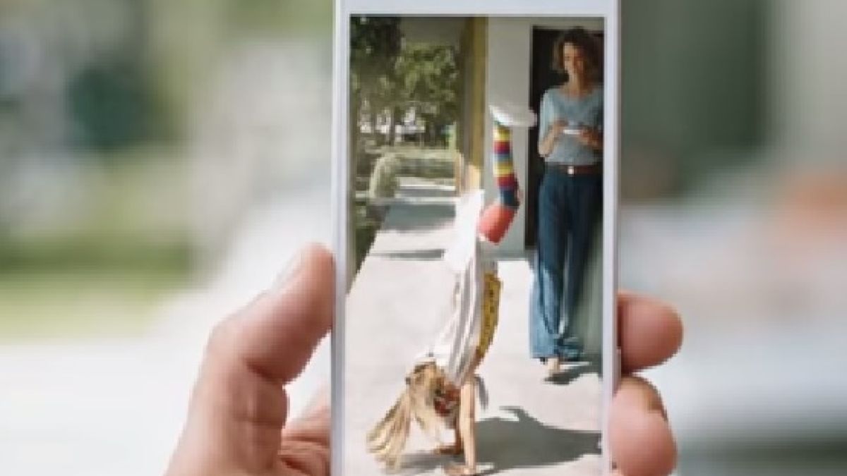 Sony представи първия смартфон с 4K дисплей (ВИДЕО)