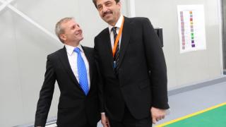 Колко плащат Цветан Василев и Гриша Ганчев на Нова и БТВ за сплетните на Дончева срещу Борисов?