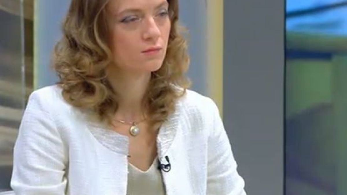 Милена Дамянова: Принципът парите следват ученика не важи за деца, които учат в чужбина