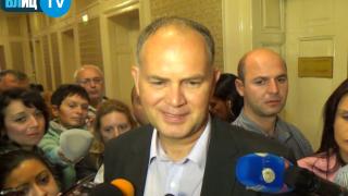 Изключиха Кадиев от депутатската група и БСП с 37 гласа