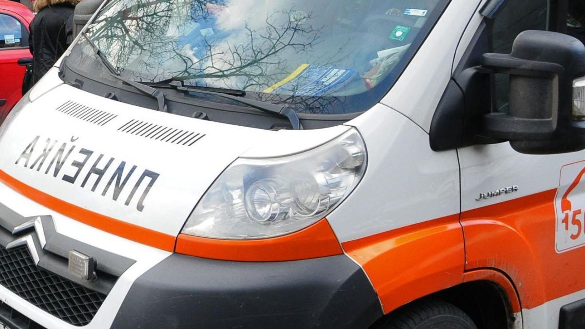 Дете пострада при катастрофа между две коли