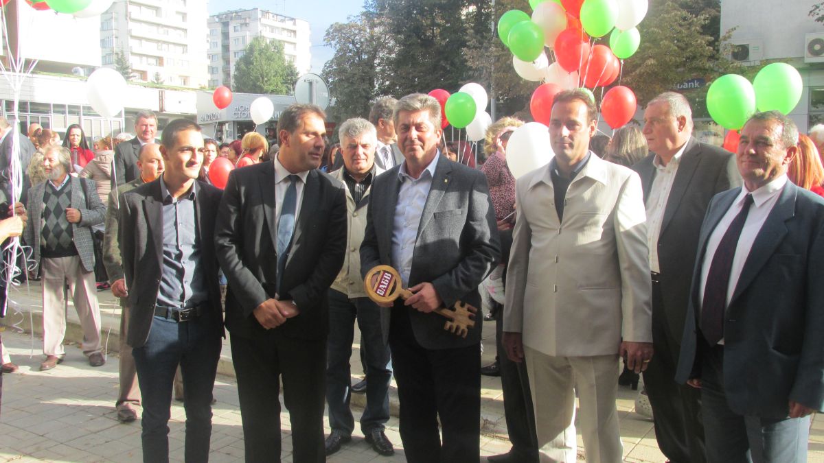 Георги Първанов: Петър Първанов е човекът, който ще вкара Перник в суперлигата на българските градове