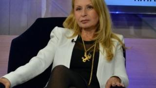 Беновска разобличи кроежите на Лозан Панов с остри въпроси към него и г-жа Кьовеши