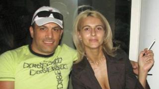 Бившата на Юксел Кадриев преживя истински кошмар! Вдигна на крак Граничната полиция в Сърбия заради...
