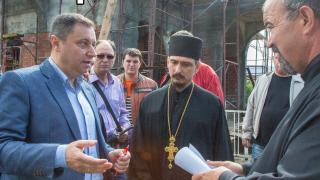 Кандидатите за съветници от РЗС дариха 12 хил. лв. за нов храм „Свето Успение Богородично” в Катунци