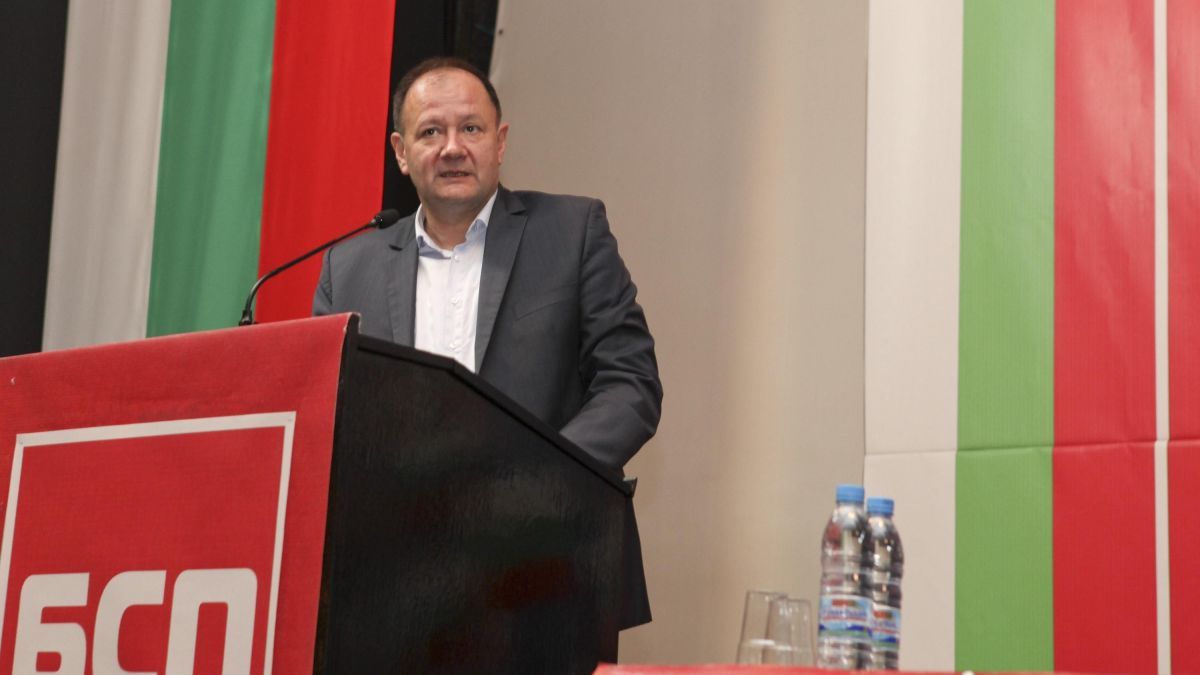 Михаил Миков: Думите на Борисов за проектите и партньорствата са срам за България