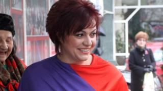 Корнелия Нинова хвърли ръкавица на Цветанов