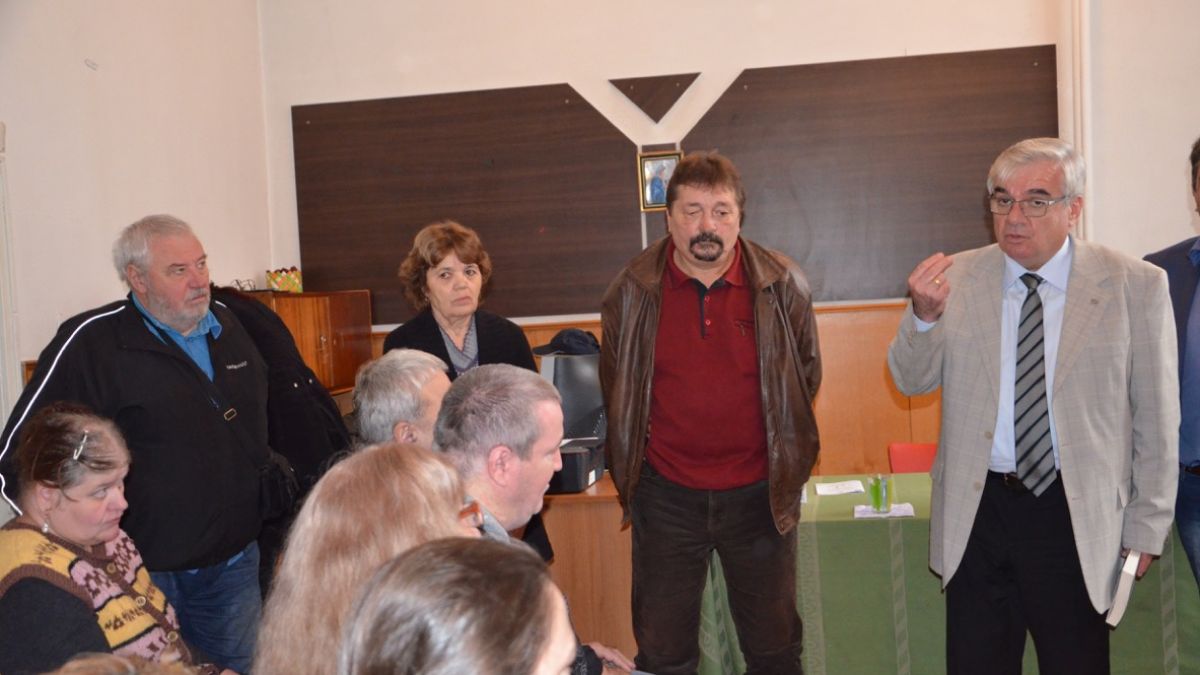 Володя Христов, Съюз на слепите в Плевен: Проф. д-р Димитър Стойков се грижи за нас непрекъснато