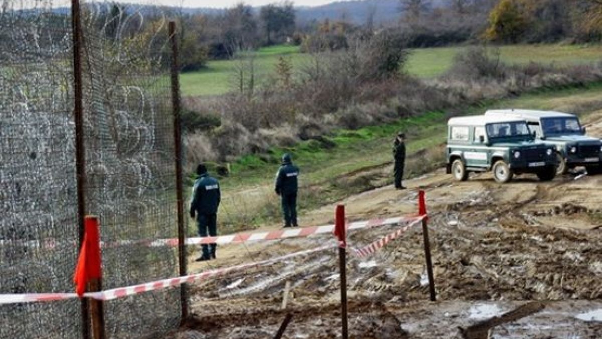 Границата под щурм от роти мъже от 2 месеца насам